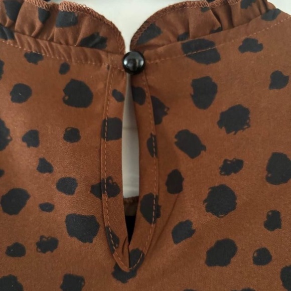 NWOT- Dalmatian Print Peplum Blouse - Picture 5 of 6